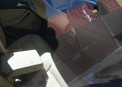 2018 Mercedes-Benz Cla 250 z USA, uszkodzony, nr VIN WDDSJ4EB5JN553406